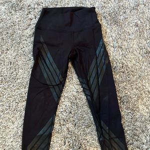 Black alo airlift leggings